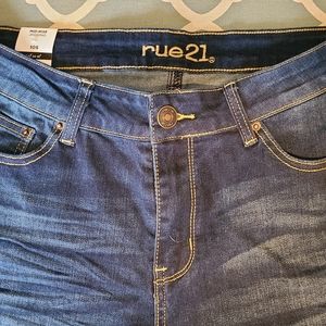 Rue21 Mid-Rise Jeggings